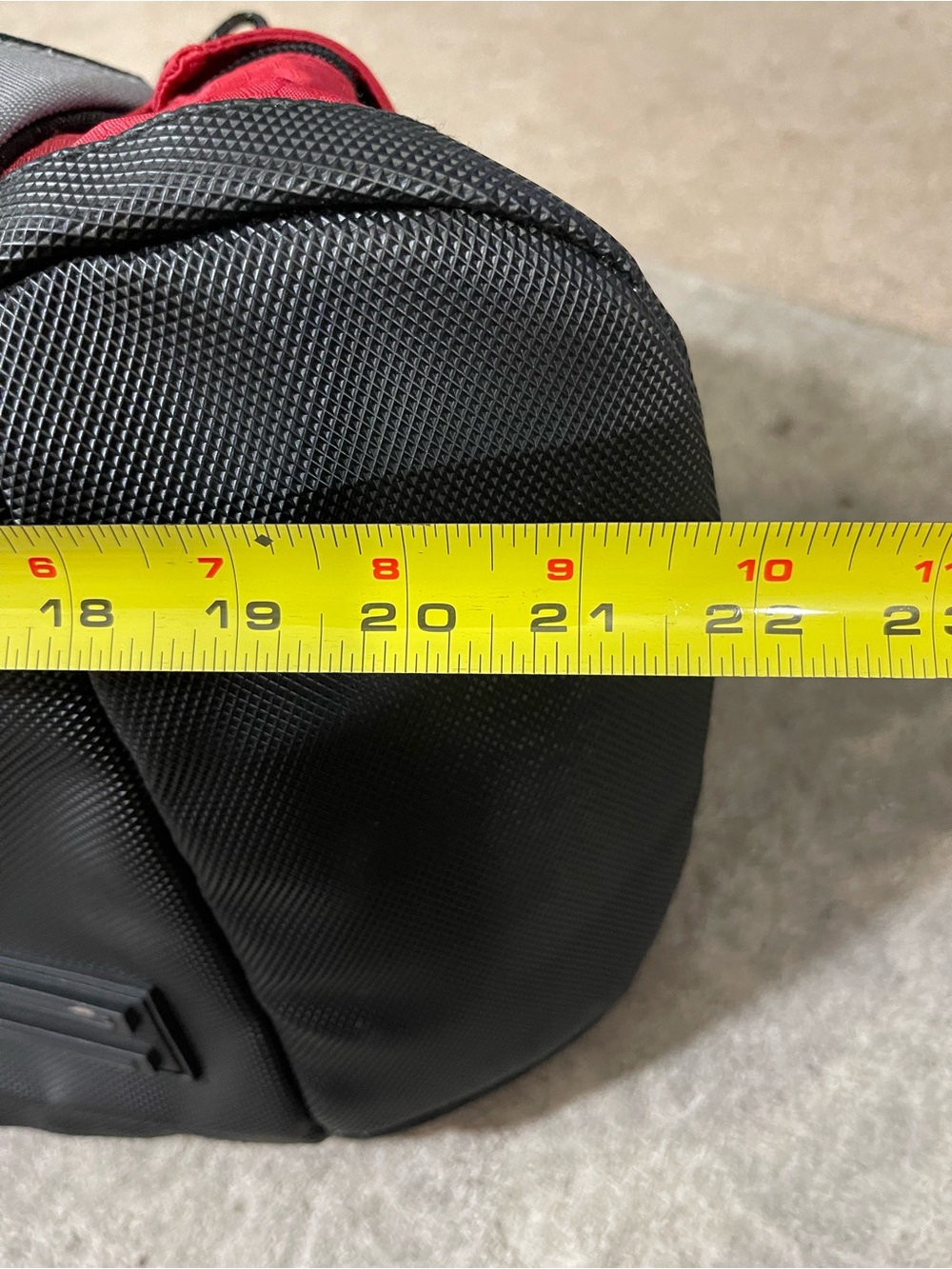SPEEDO Weekend Duffle Bag - Picture 9 of 10